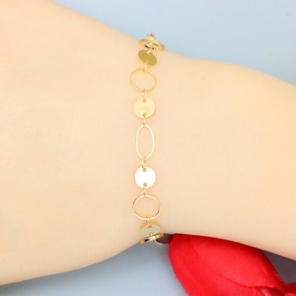 "Elegant & Trendy Bracelet, A Perfect Gift for Women, Thoughtful, EVCH1842 - Picture 2 of 10